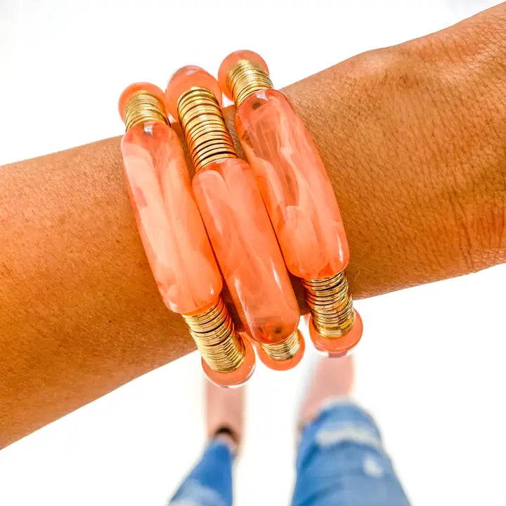 ONE Chunky Peach Marble & Gold Disc Bangle