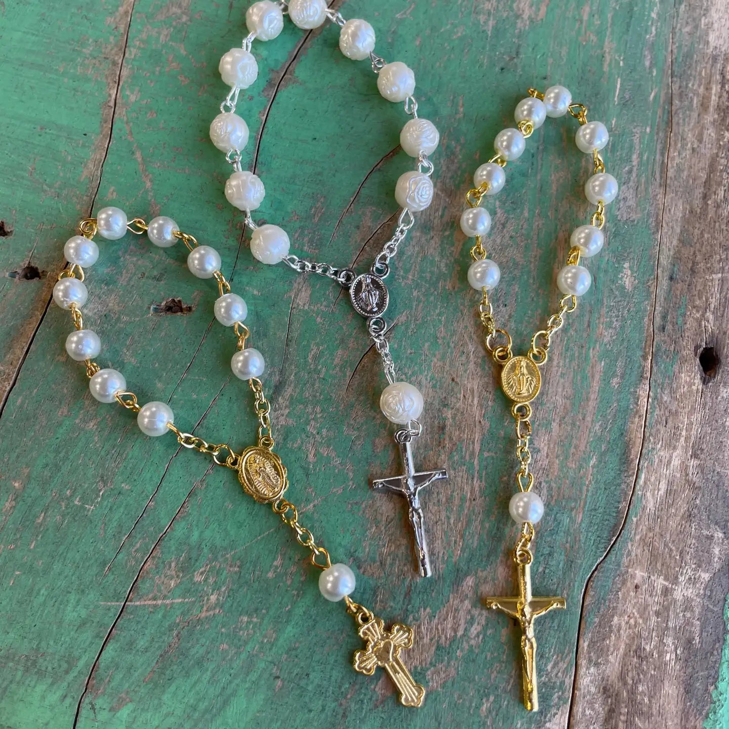 Small Decade Rosary - Gold Our Lady of Grace
