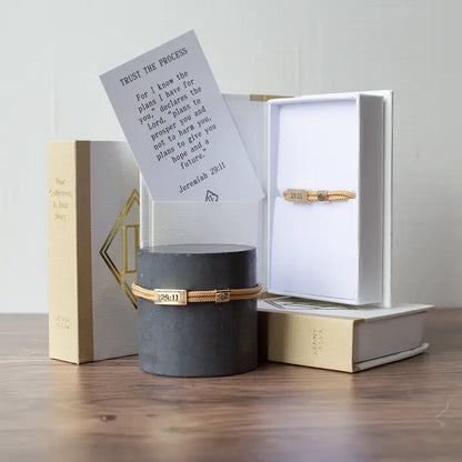 Sentiment Bracelet – Jeremiah 29:11 | Yellowed Cord