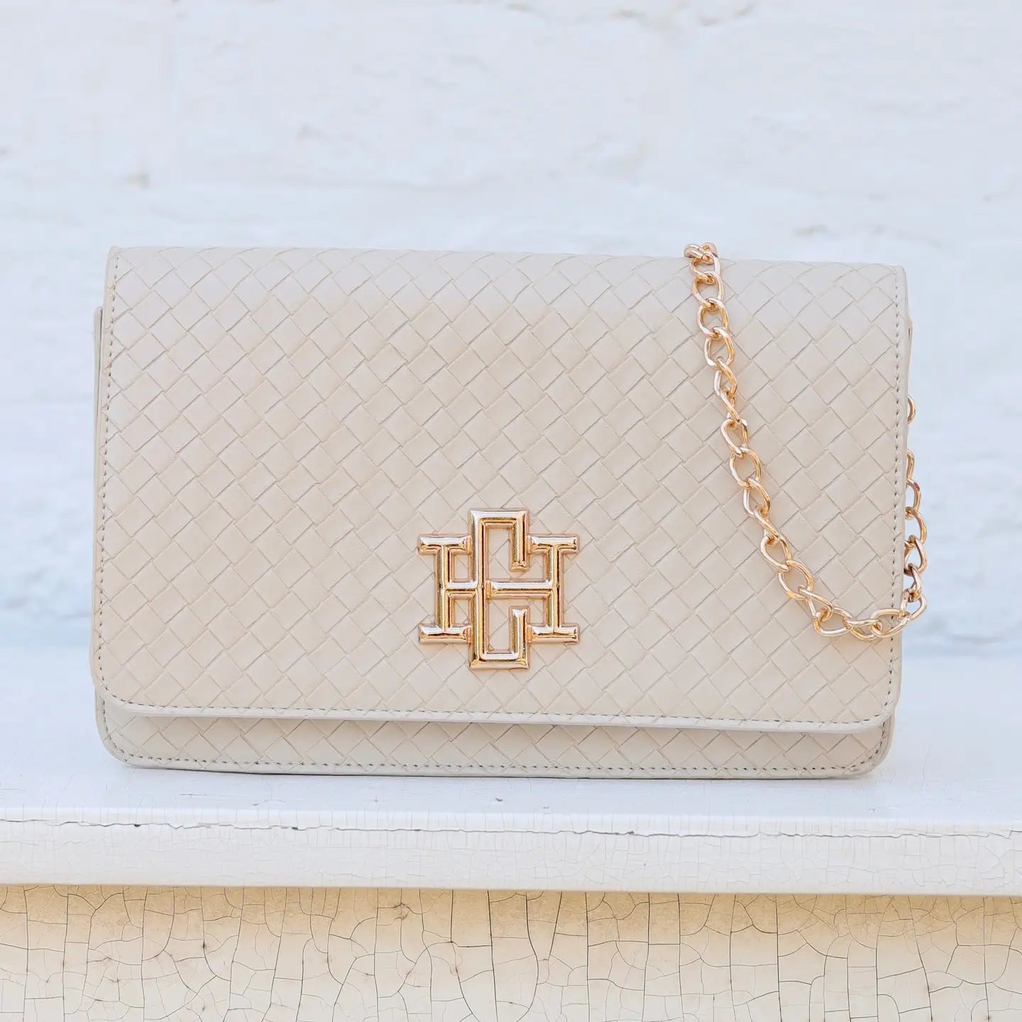 Caroline Hill- Bryn Clutch/Crossbody Woven Almond