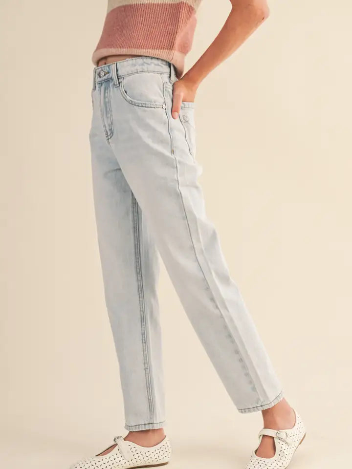 The Monroe Straight Leg Denim Jeans - Tween